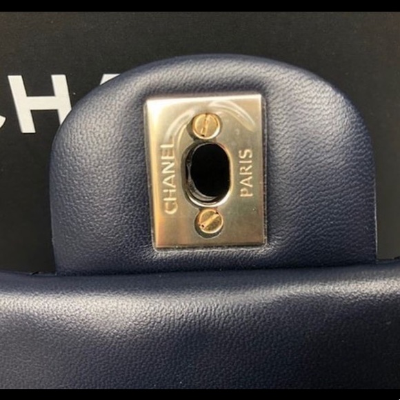 NEW Chanel square mini - Picture 5 of 8